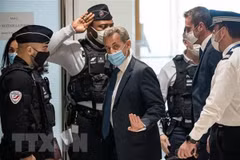 Cựu Tổng thống Pháp Nicolas Sarkozy hầu tòa vì cáo buộc tài trợ phi pháp