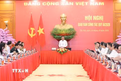 Thường trực Ban Bí thư Trần Cẩm Tú chủ trì hội nghị giao ban quý 3 với các tổ chức đảng trực thuộc Trung ương. (Ảnh: Phương Hoa/TTXVN)