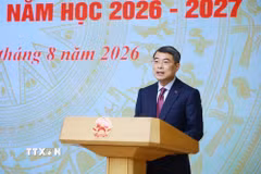 Thủ tướng Lê Minh Hưng phát biểu tại Hội nghị tổng kết năm học 2025-2026 và triển khai năm học 2026-2027. (Ảnh: Dương Giang/TTXVN)