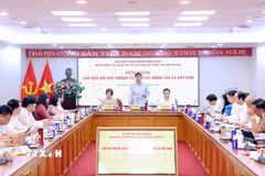 Đoàn Kiểm tra, giám sát số 220 của Bộ Chính trị, Ban Bí thư làm việc với Ban Thường vụ Đảng ủy Thông tấn xã Việt Nam. (Ảnh: Phạm Kiên/TTXVN)