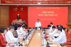 Đồng chí Trần Cẩm Tú, Ủy viên Bộ Chính trị, Thường trực Ban Bí thư, Bí thư Đảng ủy các cơ quan Đảng Trung ương phát biểu chỉ đạo Hội nghị. (Ảnh: Phương Hoa/TTXVN)