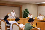 Phó Thủ tướng Lê Tiến Châu chủ trì họp với Bộ Giáo dục và Đào tạo cùng các bộ, cơ quan có liên quan về công tác chuẩn bị cho năm học 2026-2027. (Ảnh: Lâm Khánh/TTXVN)