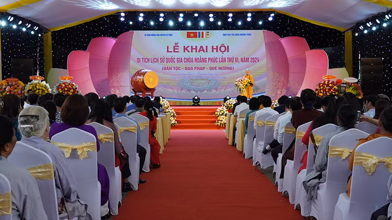 Toàn cảnh buổi lễ. (Nguồn: Báo Quảng Bình)