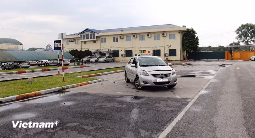 Thi sát hạch lái xe. (Nguồn: Vietnam+)