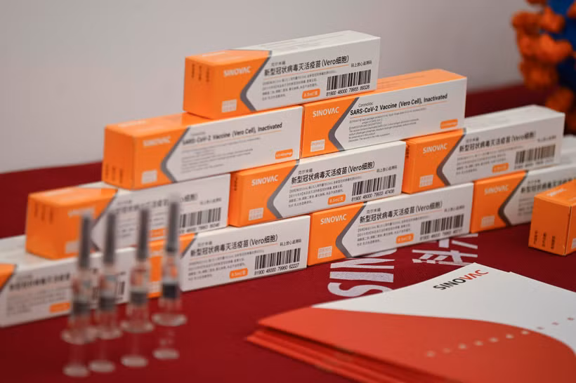 Vaccine ngừa COVID-19 của công ty Trung Quốc Sinovac. (Ảnh: AFP/TTXVN)