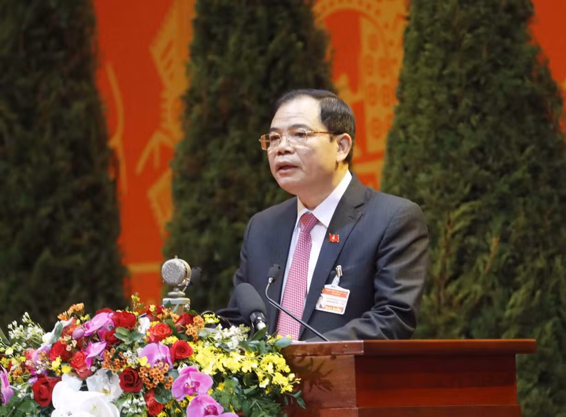 Đồng chí Nguyễn Xuân Cường, Ủy viên Trung ương Đảng, Bộ trưởng Bộ Nông nghiệp và Phát triển nông thôn trình bày tham luận. (Ảnh: TTXVN)