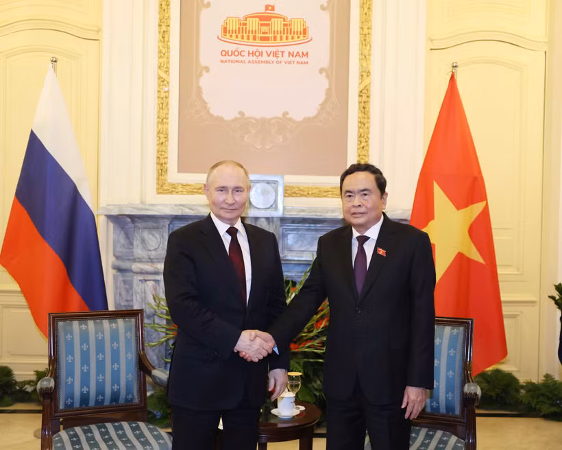 Chủ tịch Quốc hội Trần Thanh Mẫn hội kiến Tổng thống Liên bang Nga Vladimir Putin. (Ảnh: Thống Nhất/TTXVN)