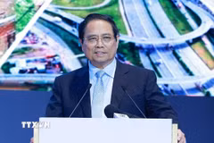 Thủ tướng Phạm Minh Chính phát biểu chỉ đạo Hội nghị Hội đồng điều phối vùng Đông Nam Bộ lần thứ 6 và Ban Chỉ đạo thực hiện Nghị quyết số 98 của Quốc hội. (Ảnh: Dương Giang/TTXVN)