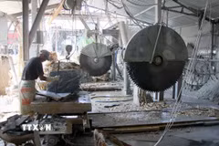 Thực tế những tồn tại ở Cụm công nghiệp Đồng Lèn không phải mới xuất hiện, mà đã tồn tại nhiều năm nhưng không được giải quyết triệt để. (Ảnh: Văn Tý/TTXVN)