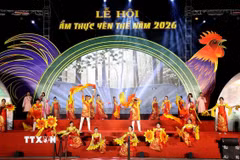Các tiết mục văn nghệ khai mạc Lễ hội Ẩm thực Yên Thế năm 2026.. (Ảnh: Danh Lam/TTXVN)