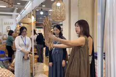 Hướng đi nào cho các sản phẩm thủ công mỹ nghệ trong thời kỳ chuyển đổi số?