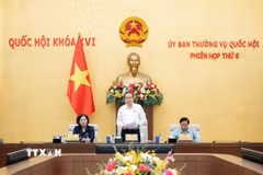 Chủ tịch Quốc hội Trần Thanh Mẫn phát biểu bế mạc phiên họp. (Ảnh: Doãn Tấn/TTXVN)