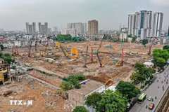 Cấp phép xây dựng phải tuân thủ quy định về điều kiện để cấp giấy phép xây dựng theo quy định. Ảnh minh họa. (Nguồn: TTXVN)