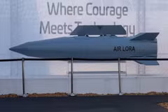 Tên lửa đạn đạo LORA tại Triển lãm hàng không ILA Berlin 2024. (Ảnh: CC/Wiki)