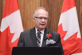 Ông Bryon Wilfert, cựu Chủ tịch Nhóm nghị sỹ hữu nghị Canada-Việt Nam, cố vấn cấp cao của Hội đồng Thương mại Canada-Việt Nam. (Ảnh: Hiệp hội Cựu Nghị sỹ Canada) 