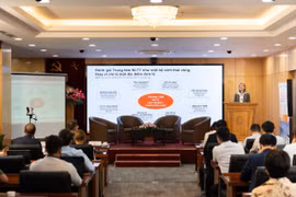Quang cảnh Hội thảo “Thúc đẩy phát triển Trung tâm Năng lượng tái tạo tại Việt Nam”. (Ảnh: Linh Nguyễn/Vietnam+ phát)