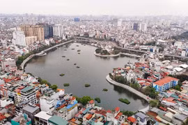 Hồ Đống Đa. (Ảnh: TTXVN phát)