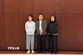 Các đối tượng (từ trái sang phải): Nguyễn Thị Thanh Hoa, Lê Hữu Hoàng, Đặng Thiên Hương. (Ảnh: Bộ Công an)