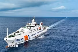 Chuyến tuần tra liên hợp lần thứ 25 từ 11-13/4/2023, trên vùng biển lân cận đường phân định Vịnh Bắc Bộ (kể từ năm 2006 đến nay) giữa hai nước Việt Nam và Trung Quốc. (Ảnh: Trung Nguyên/TTXVN)