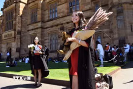 Sinh viên tại Đại học Sydney, Australia. (Ảnh: AFP/ TTXVN)