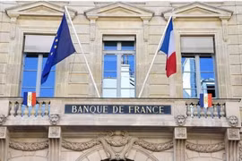 Quang cảnh bên ngoài trụ sở Ngân hàng Trung ương Pháp ở Paris, ngày 20/2/2024. (Ảnh: SIPA/TTXVN)