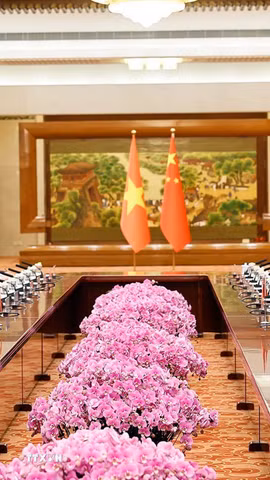 Chủ tịch Quốc hội Trần Thanh Mẫn hội đàm với Ủy viên trưởng Ủy ban thường vụ Đại hội Đại biểu Nhân dân toàn quốc Trung Quốc Triệu Lạc Tế và đồng chủ trì Phiên họp lần thứ 2 Ủy ban hợp tác giữa Quốc hội Việt Nam và Nhân đại toàn quốc Trung Quốc. (Ảnh: Doãn Tấn/TTXVN)