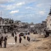 Những tòa nhà bị phá hủy do xung đột tại thành phố Khan Younis, Dải Gaza. (Ảnh: THX/TTXVN)