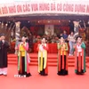 Trình diễn hát quan họ tại Di tích lịch sử quốc gia Đình Lạc Giao sau phần Nghi Lễ Giỗ Tổ Hùng Vương. (Ảnh: Hoài Thu/TTXVN)