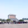Dòng người vào Lăng viếng Chủ tịch Hồ Chí Minh. (Ảnh: Phạm Kiên/TTXVN)