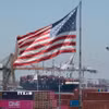 Quang cảnh cảng hàng hóa Long Beach, California, Mỹ. (Ảnh: AFP/TTXVN)