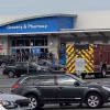 Cảnh sát phong tỏa lối vào siêu thị Walmart ở Traverse City. (Nguồn: AP)