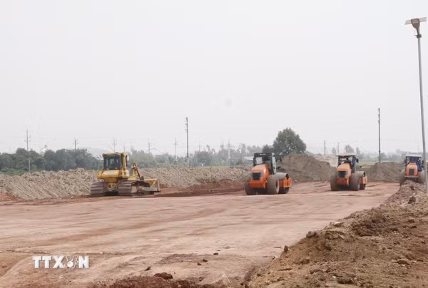 Tạo mặt bằng sạch, mở dư địa phát triển quanh sân bay Gia Bình