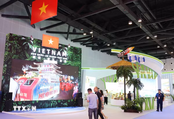 Tỉnh An Giang lọt top 10 “Thành phố quyến rũ” tại CAEXPO