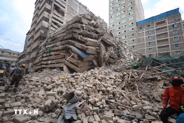 Sập tòa nhà hơn 10 tầng đang xây dựng ở thủ đô Kenya