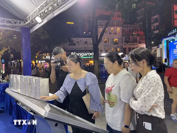 Hội Sách Hà Nội 2026: Kết nối tri thức với công nghệ