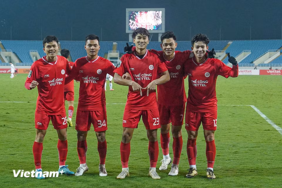 Vượt qua PVF-CAND với chiến thắng chung cuộc 2-0, Thể Công-Viettel tiến vào tứ kết Cúp Quốc gia và sẽ gặp đội thắng trong cặp đấu giữa Hoàng Anh Gia Lai và Trường Tươi Bình Phước. (Ảnh: Việt Anh/Vietnam+)