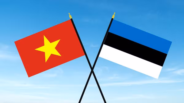 Điện mừng bà Ulle Madise được bầu làm Tổng thống Cộng hòa Estonia