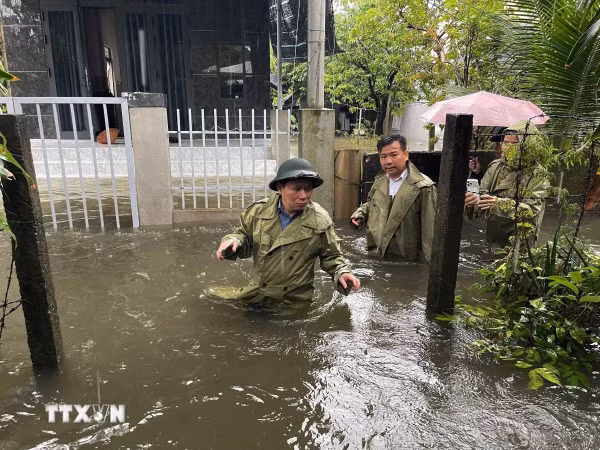 Đà Nẵng sẵn sàng các phương án sơ tán người dân vùng lũ trong đêm