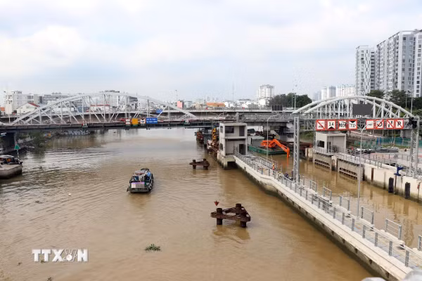 Thành phố Hồ Chí Minh: Dự án ngăn triều dự kiến hoàn thành trong tháng 11