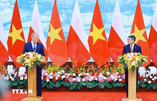 Việt Nam-Ba Lan nâng cấp quan hệ lên Đối tác Chiến lược