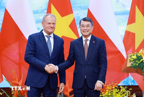 Việt Nam-Ba Lan thiết lập quan hệ Đối tác Chiến lược