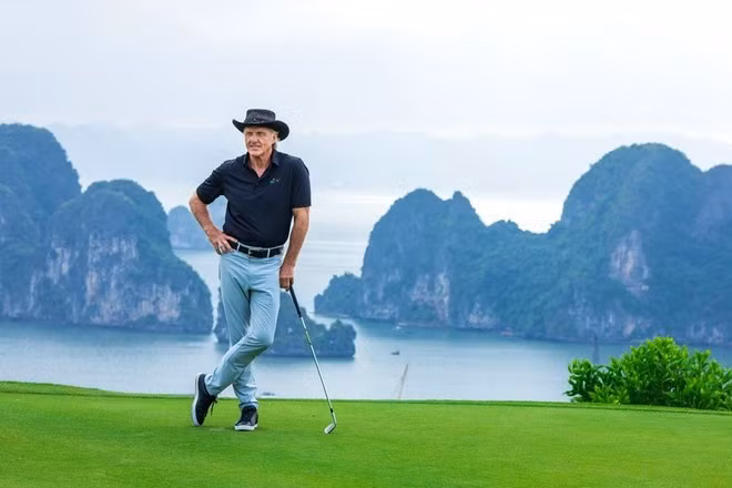 greg-norman-duoc-bo-nhiem-lai-vao-vi-tri-dai-su-du-lich-vtpu.jpg
