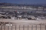 Xe quân sự Israel tại biên giới Israel-Gaza, ngày 9/10/2025. (Ảnh: THX/TTXVN)