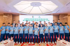 Đội tuyển bóng chuyền nam Việt Nam lần đầu có nhà tài trợ riêng, kỳ vọng hướng đến những thành công ở đấu trường quốc tế. (Ảnh: VFV)