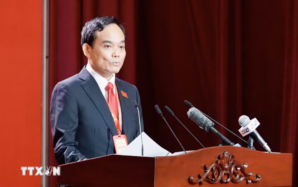 Đồng chí Trần Lưu Quang, Bí thư Thành ủy TP Hồ Chí Minh phát biểu khai mạc Đại hội đại biểu Đảng bộ TP. Hồ Chí Minh lần thứ nhất, nhiệm kỳ 2025-2030. (Ảnh: Thanh Vũ/TTXVN)