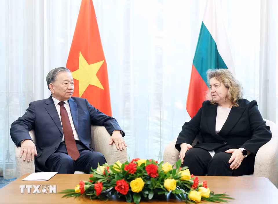 Tổng Bí thư Tô Lâm hội kiến Chủ tịch Quốc hội Bulgaria Nataliya Kiselova. (Ảnh: Thống Nhất/TTXVN)