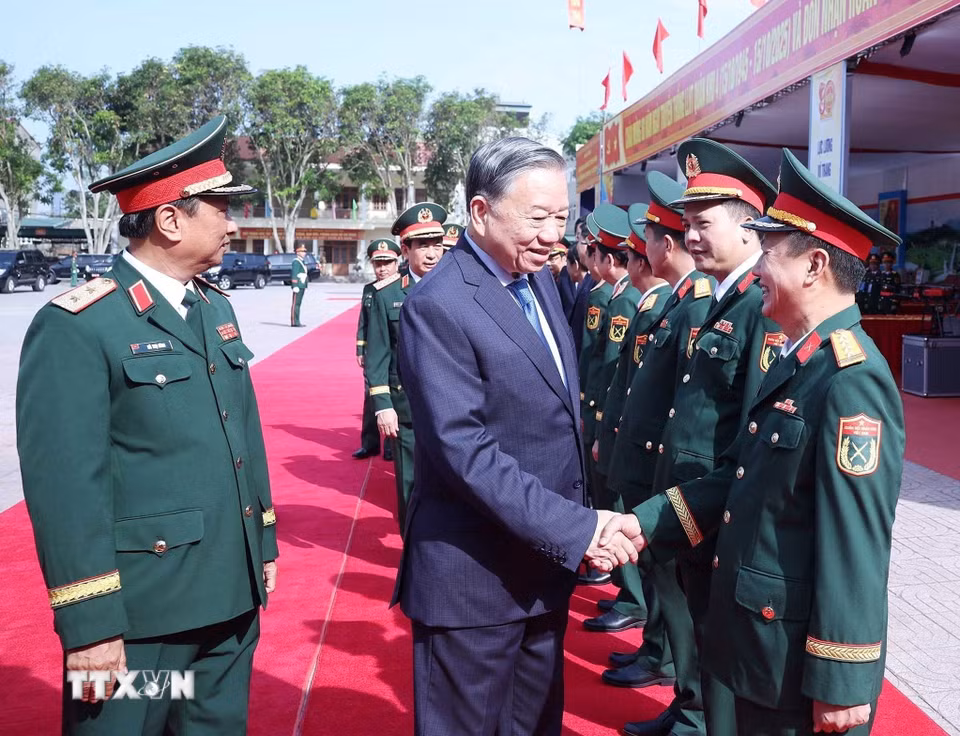 Tổng Bí thư Tô Lâm và các đại biểu. (Ảnh: Thống Nhất/TTXVN)