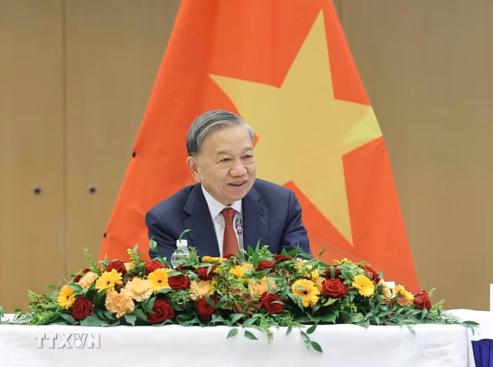 Tổng Bí thư Tô Lâm phát biểu tại buổi tiếp Hội hữu nghị Phần Lan-Việt Nam và nhóm chuyên gia Phần Lan từng tham gia các dự án hỗ trợ tại Việt Nam. (Ảnh: Thống Nhất/TTXVN)
