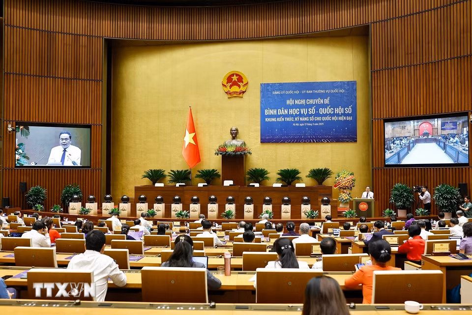 Chủ tịch Quốc hội Trần Thanh Mẫn phát biểu khai mạc hội nghị. (Ảnh: Doãn Tấn/TTXVN)