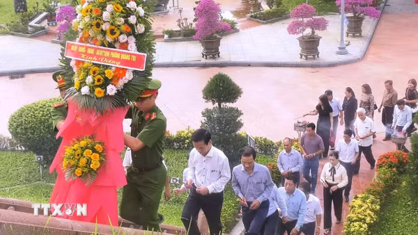 Ngày giỗ chung - Tri ân những người nằm lại Thành cổ Quảng Trị